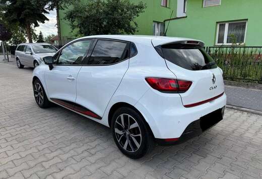 Renault Clio 1.2i 16v Community