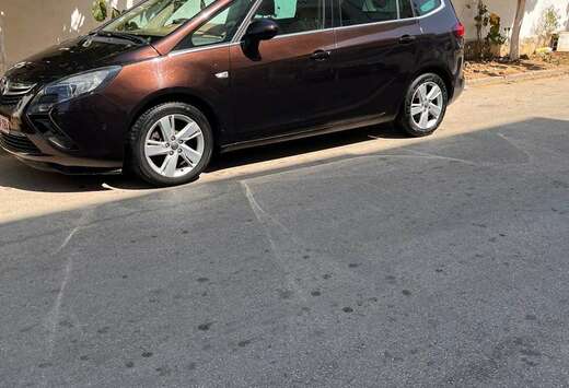 Opel Opel zafira 1.4 benzine 2015 (business+ editie)