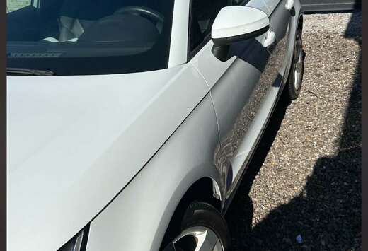 Audi A1 Sportback 1.4 TFSI Ambition S line