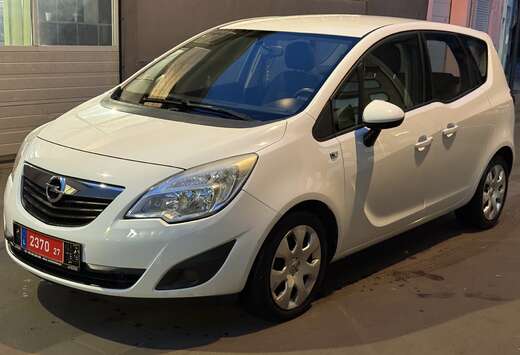 Opel 1.7 CDTI - 110 FAP Cosmo