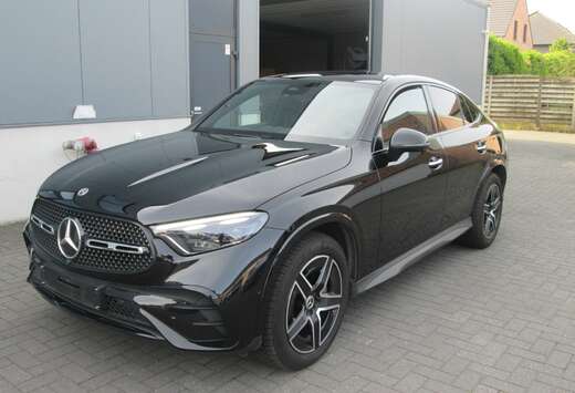 Mercedes-Benz COUPE PANO AMG LEDER