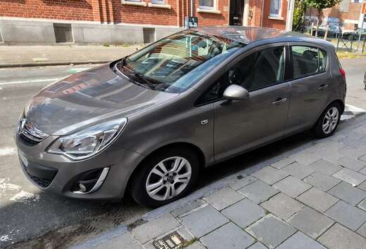 Opel 1.2i Essentia