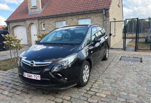 Opel Zafira 1.4 Turbo Cosmo