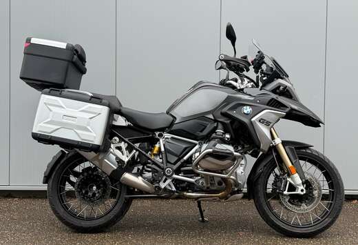 BMW met Dynamiek-, Comfort-, Touring-Pack