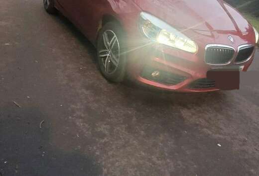 BMW 218i Gran Tourer Sport Line