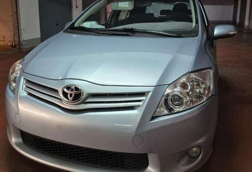 Toyota 1.33i VVT-i Executive