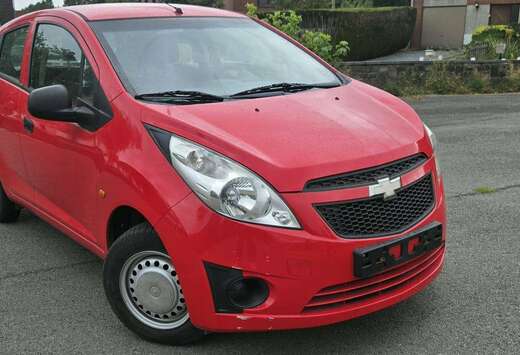 Chevrolet Spark 1.0i Pret a Immatriculé