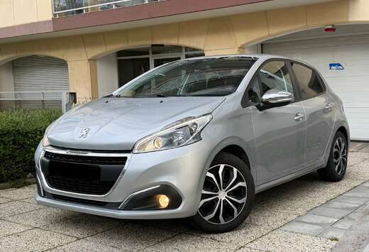 Peugeot 208 1.2i PureTech Style