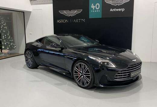Aston Martin DB12