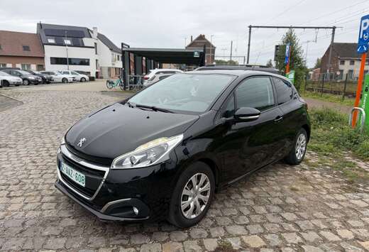 Peugeot 208 1.2i PureTech Active