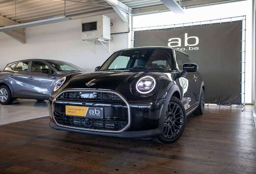 MINI LED, CAMERA, SPORTZETELS, HARMAN KARDON, COMFORT ...