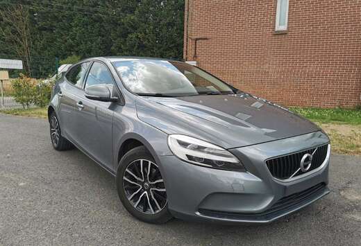 Volvo D2 AdBlue 120 ch Momentum