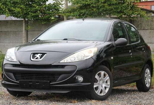 Peugeot 206  1.1i Urban