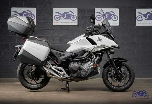 Honda X DCT