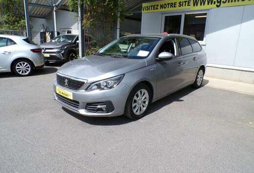 Peugeot 1.2 110cv Gris 07/20 64.697km Airco GPS Camer ...