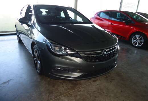 Opel Astra 1.4 Turbo Innovation