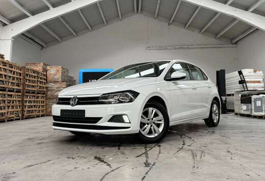 Volkswagen Polo 1.0 TSi Comfortline CARPLAY