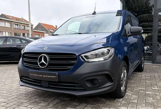 Mercedes-Benz 110 CDI - CARPLAY