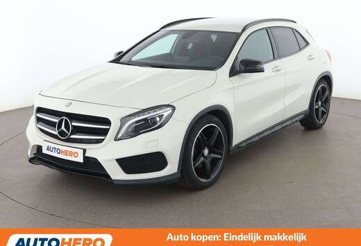 Mercedes-Benz GLA 180 AMG Line