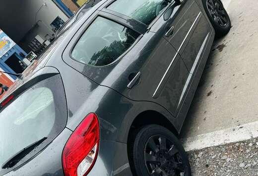 Peugeot 75 Tendance