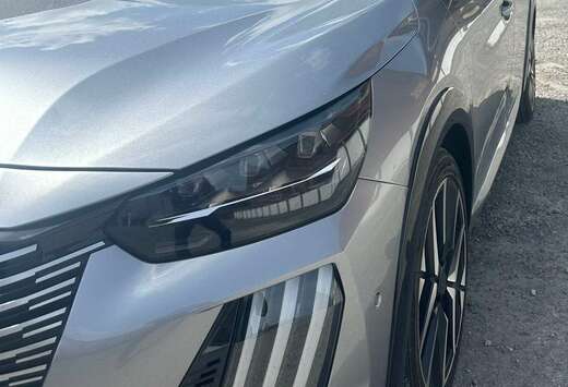 Peugeot 208 1.2i Hybrid Style e-DCS Style