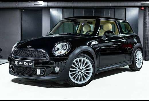 MINI 3-TÜRER AUTO GOODWOOD EDITION1/1000FULL SERVICE