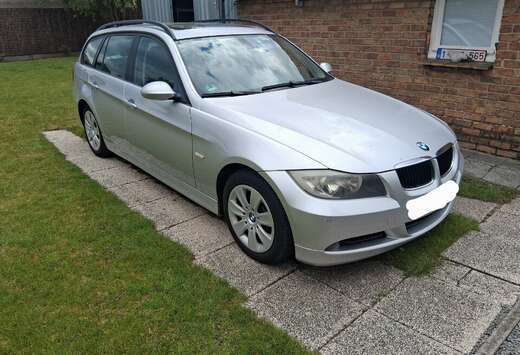 BMW Touring 320i