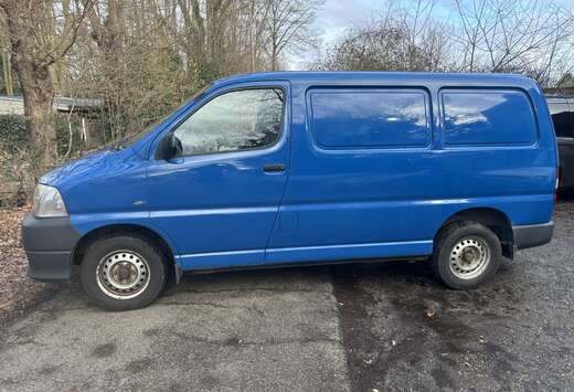 Toyota 2.5 Turbo D-4D LX