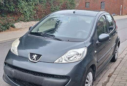 Peugeot 1.0i Trendy 2Tronic