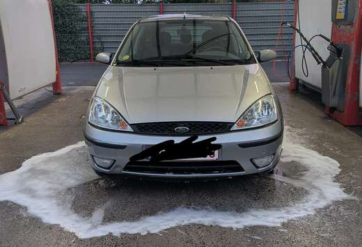 Ford 1.6i 16v Trend clim