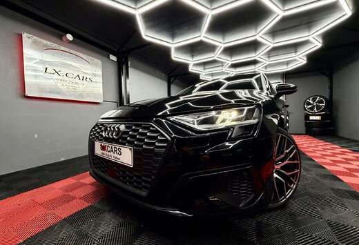 Audi AUDI A3 * LOOK SLINE * CAR-PLAY*