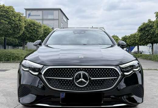 Mercedes-Benz E300e Superscreen HUD Massage Pano En v ...