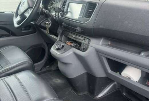 Opel 2.5 CDTi L1H1 Hayon/Arklep