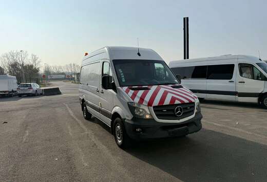 Mercedes-Benz 316 (Stock ID 45550)