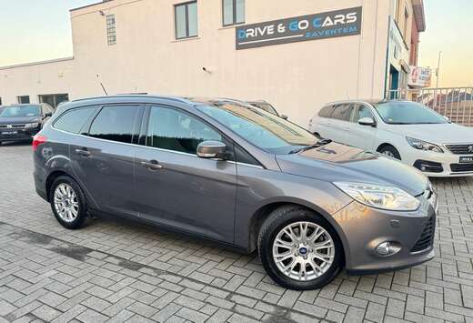 Ford Turnier 1.6 Titanium ** 1 JAAR GARANTIE **