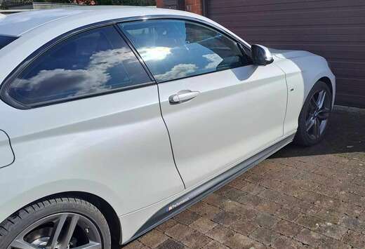 BMW 218d coupé edition