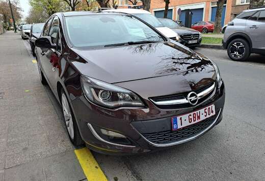 Opel ASTRA AUTOMATIQUE 2015