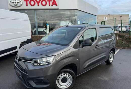 Toyota Van SWB 1.5L Diesel 100hp MT Activ