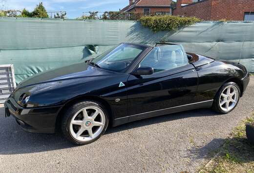 Alfa Romeo 2.0i Medio