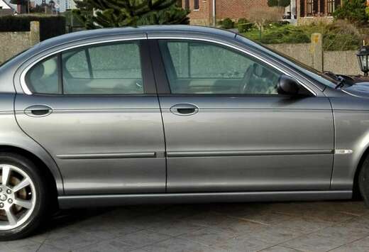 Jaguar 2.0 Turbo D 16v Executive