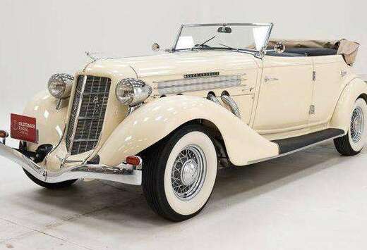 Oldtimer 852 SC Phaeton Sedan \'36 CH5923h