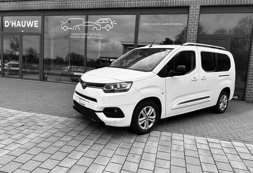 Toyota Proace City Verso 1.2 MPV 7pl.*LWB*Navi*Trekha ...