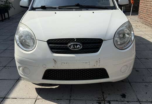Kia 1.1i 12v Sport