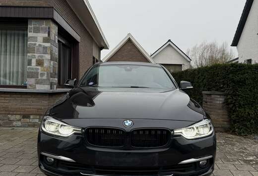 BMW 330e iPerformance Luxury Line