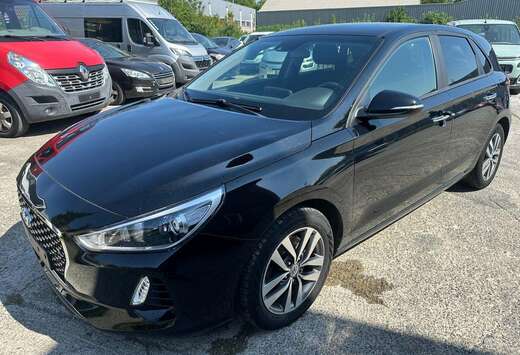 Hyundai i30 SW 1.6 CRDi Twist DCT