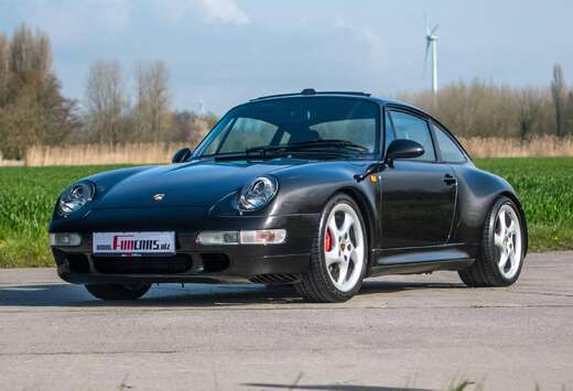 Porsche Carrera 4S