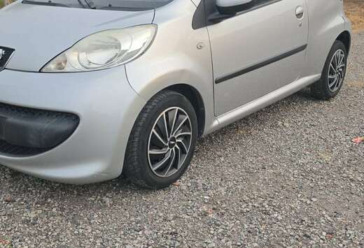 Peugeot 1.0i 12v Key West