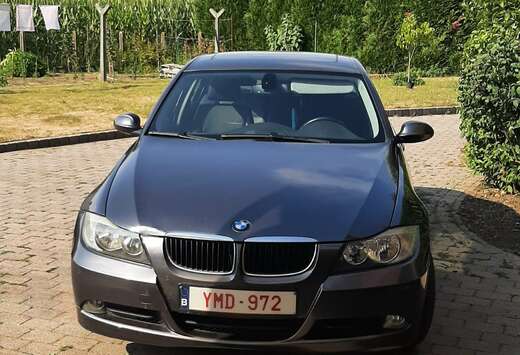 BMW 320d 163ch Luxe A