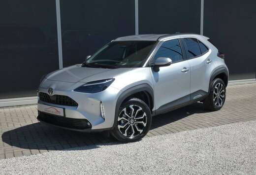 Toyota Hybrid 130pk +Parkeersensoren +Dodehoek +Zetel ...