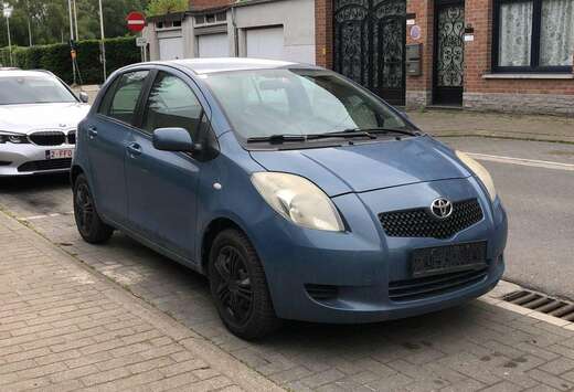 Toyota 1.3i VVT-i 16v Linea Sol